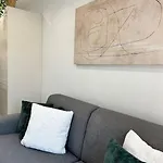 D'hotes Victoire *