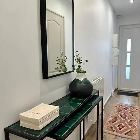 D'hotes Victoire Apartment *